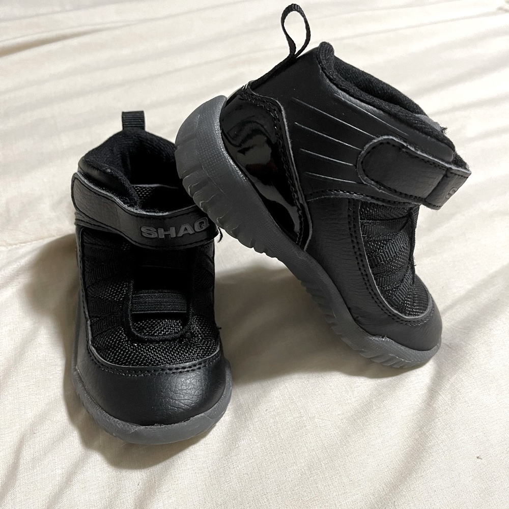 SHAQ toddler back shoes